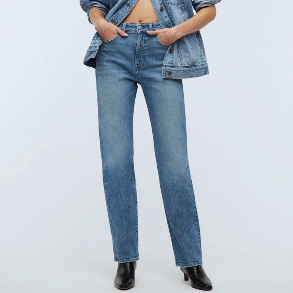 NWOT Madewell The Tall '90s Straight Jean in Rondell Wash: Crease Edition